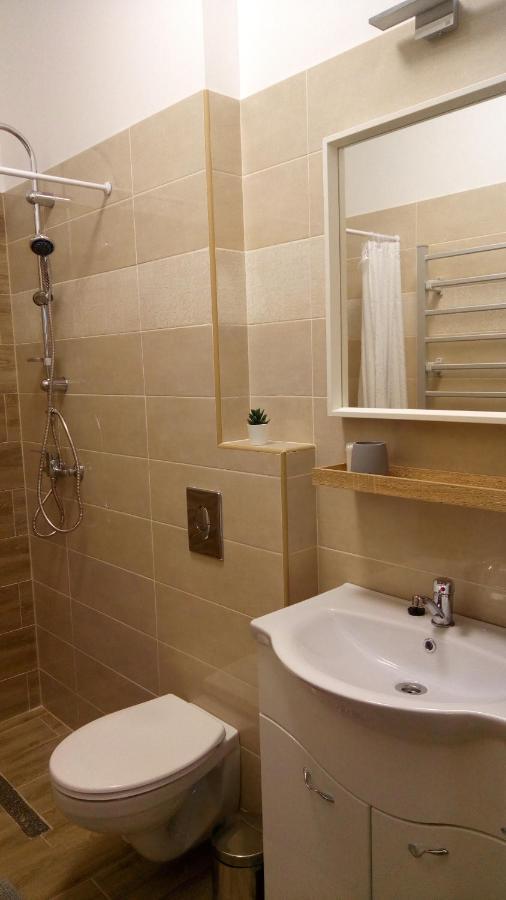 Loli Apartman Miskolc Bagian luar foto