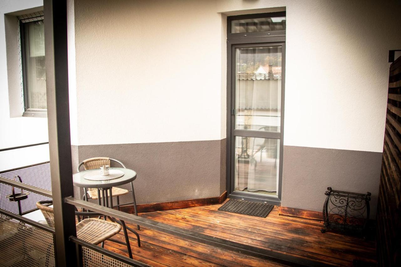 Loli Apartman Miskolc Bagian luar foto